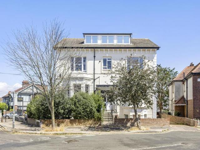 Flat for sale in Brighton & Hove