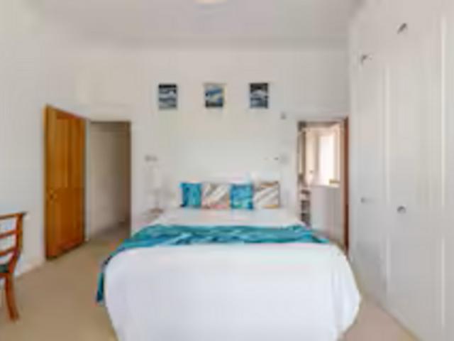 Flat for sale in London Borough of Hammersmith and Fulham, Greater London
