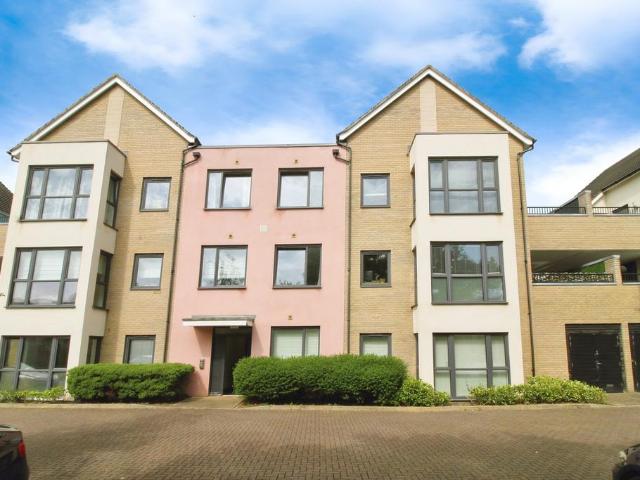 Flat for sale in Mile End, Fordham Heath