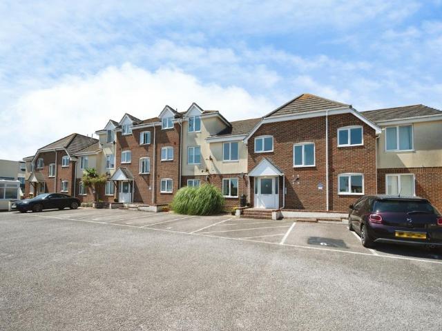 Flat for sale in Spring Vale, Hampshire