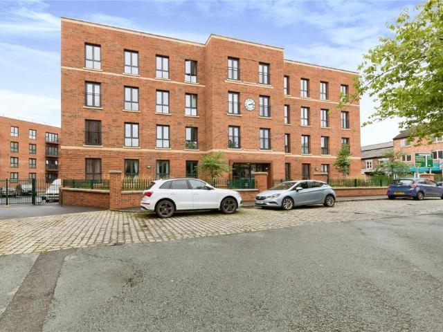Flat for sale in Moss Rose, Macclesfield