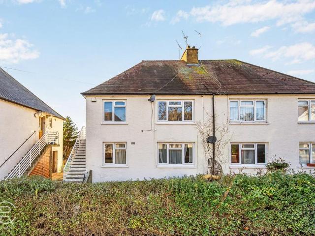 Flat for sale in London Borough of Ealing, Hanwell