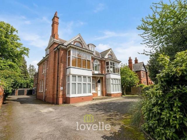 Flat for sale in Wellow, Grimsby
