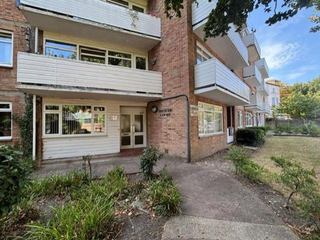 Flat for sale in Southsea, Portsmouth