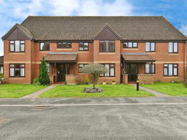 Flat for sale in Diss, Burgh St Peter