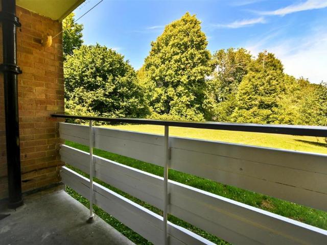 Flat for sale in Ratton Village, Eastbourne