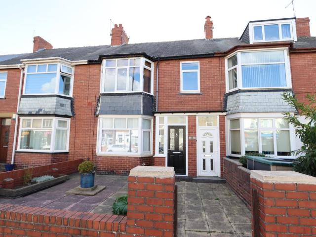 Flat for sale in Whitley Bay, North Tyneside