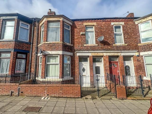 Flat for sale in Westoe, South Shields