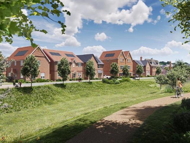 Flat for sale in Bray Wick, Maidenhead