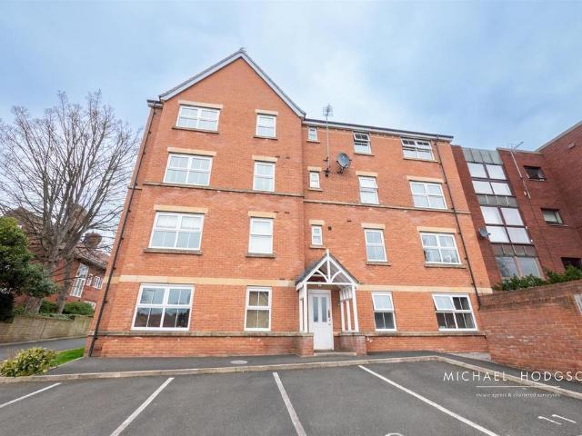 Flat for sale in Ashbrooke, Isle Of Man
