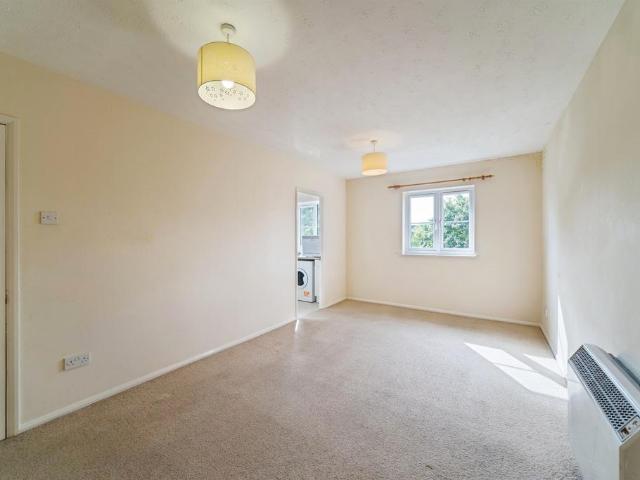 Flat for sale in Holywell Estate, North Watford