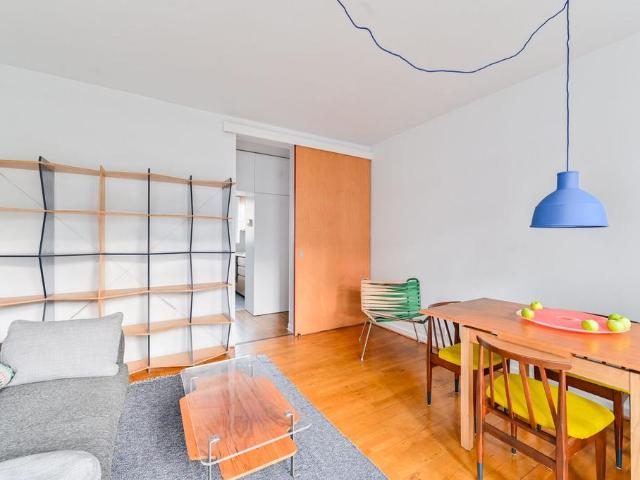 Flat for sale in Wyvil Estate, Greater London