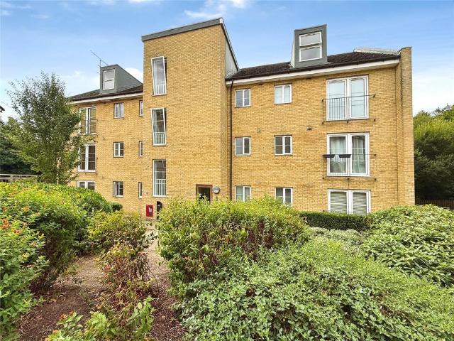 Flat for sale in King's Walden, Hertfordshire