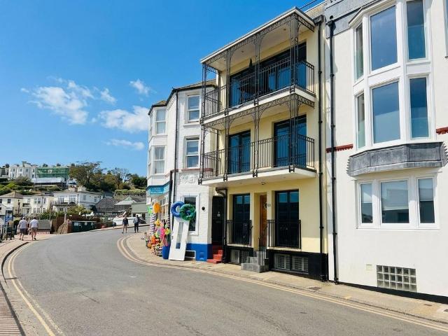 Flat for sale in Upton, Thanet