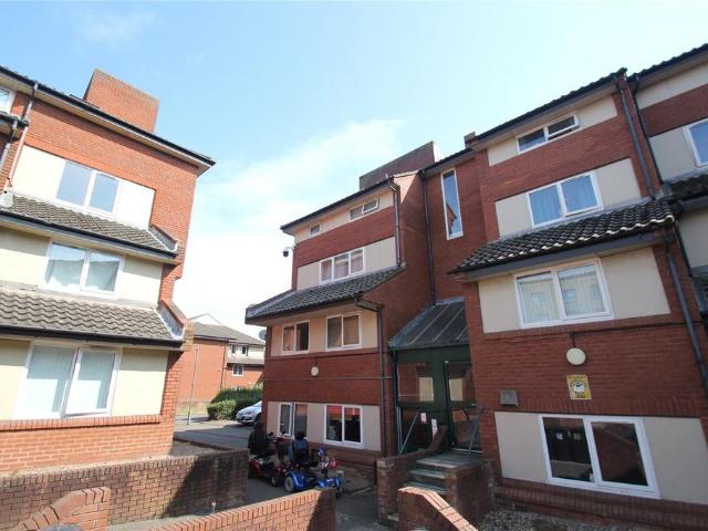 Flat for sale in Ayresome, Normanby