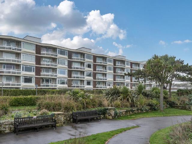 Flat for sale in Clapham, West Sussex