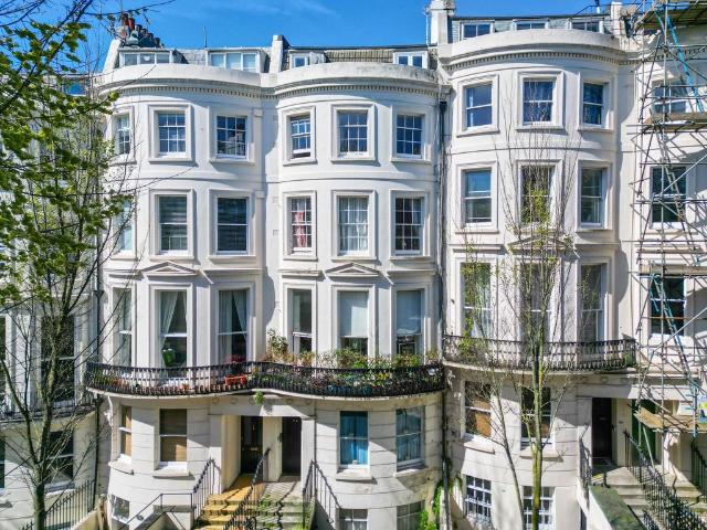 Flat for sale in Brunswick, Brighton & Hove