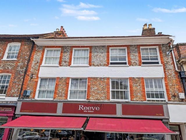 Flat for sale in Blandford Forum, Blandford