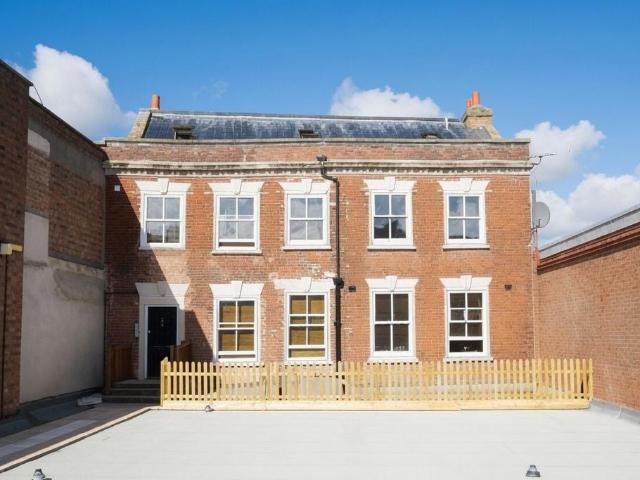 Flat for sale in Poole