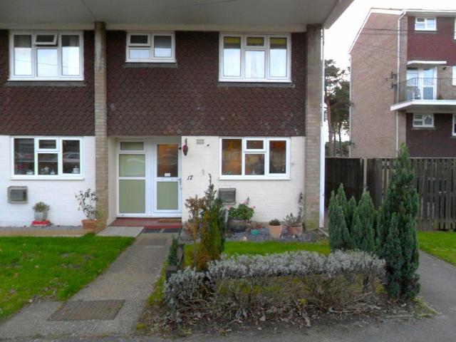 Flat for sale in Bolton Low Houses, Hampshire