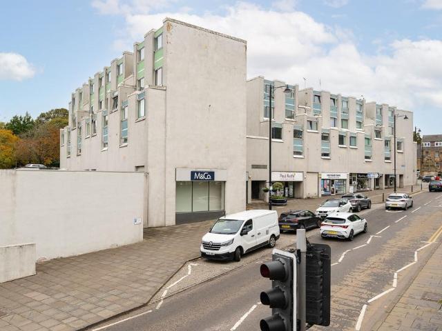 Flat for sale in Preston, Linlithgow