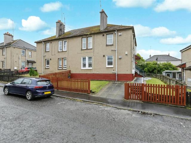 Flat for sale in South Barrwood, Kilsyth