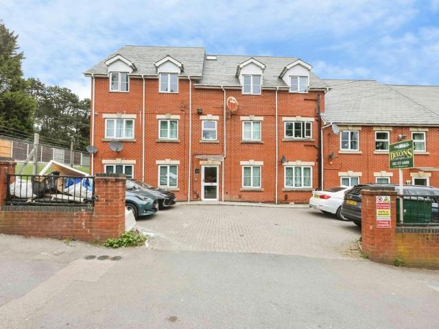 Flat for sale in Gravelly Hill, West Midlands