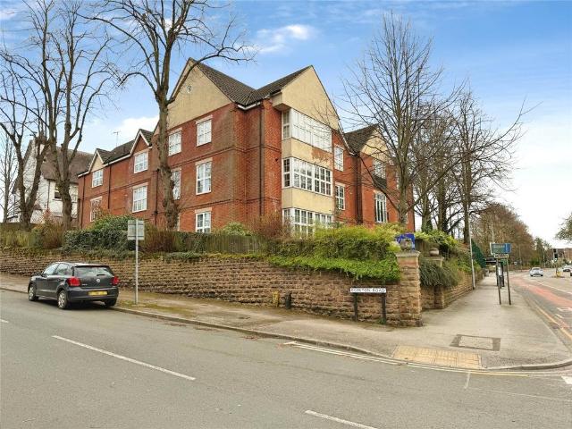Flat for sale in Woodthorpe, Gedling