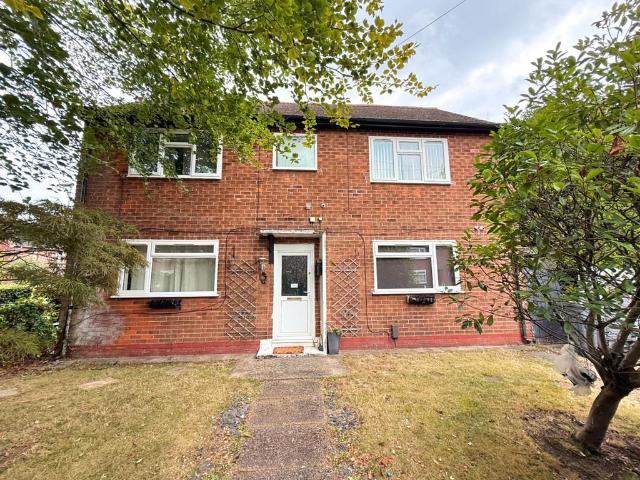 Flat for sale in Georgia, Greater Manchester