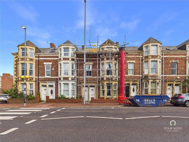 Flat for sale in Bensham, Tyne And Wear