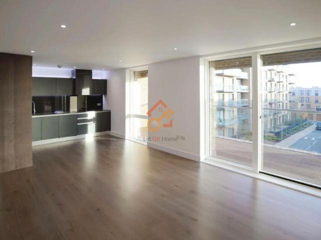 Flat for sale in Kidbrooke Village, Greater London