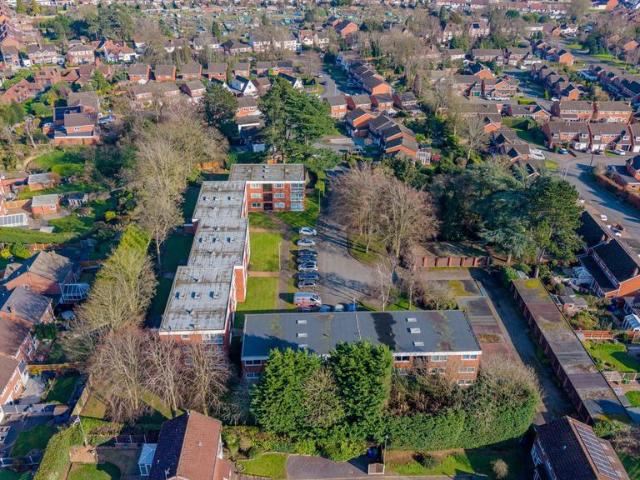 Flat for sale in Wordsley, West Midlands