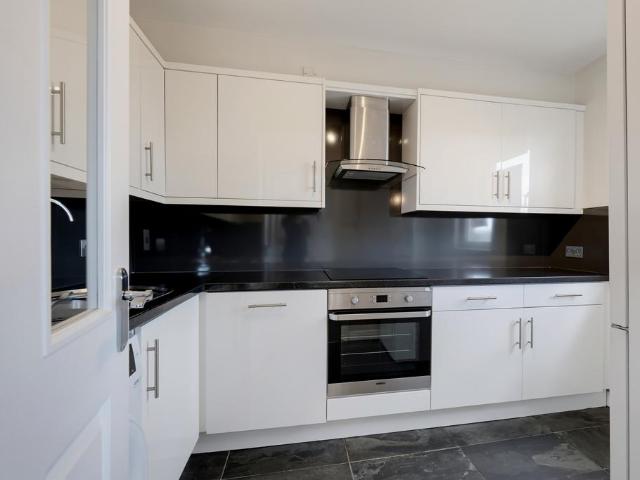 Flat for sale in Ballindoch, Scotland