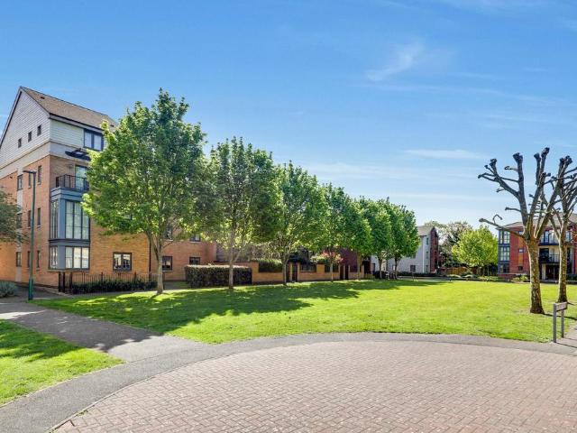 Flat for sale in Haddon, East Midlands