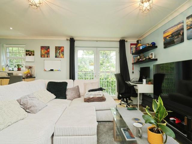 Flat for sale in Salford, Greater Manchester
