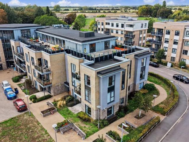 Flat for sale in Hauxton Meadows, Arrington