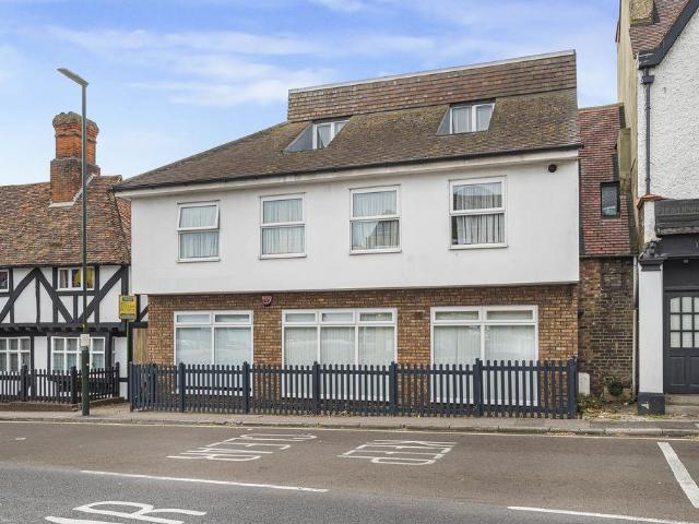 Flat for sale in Foots Cray Estate, Greater London