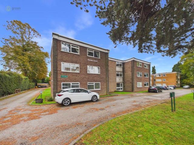 Flat for sale in Wylde Green, Birmingham