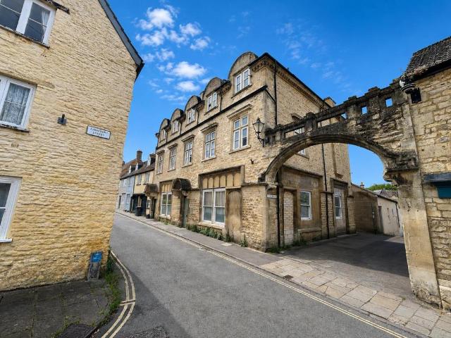 Flat for sale in Quemerford, Calne