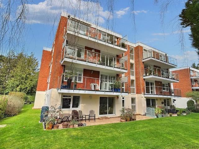 Flat for sale in Branksome Park, Poole
