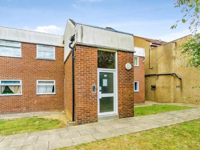 Flat for sale in Anerley, Greater London
