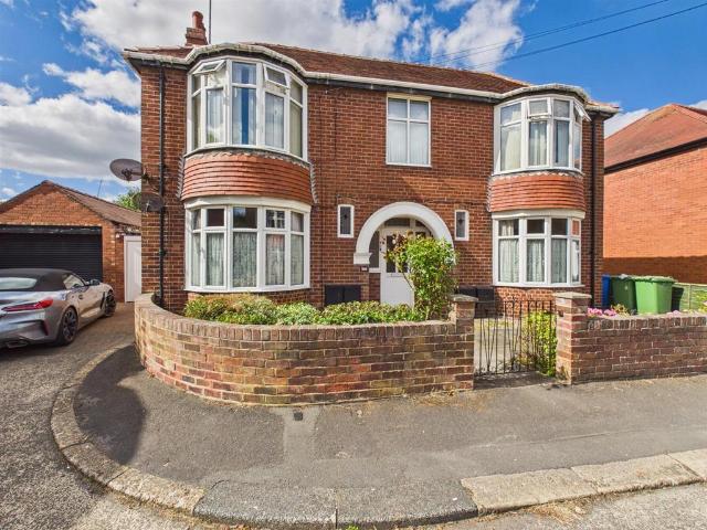 Flat for sale in Old Town, Bridlington