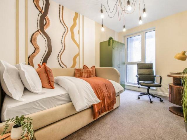 Flat for sale in Fish Island, Greater London