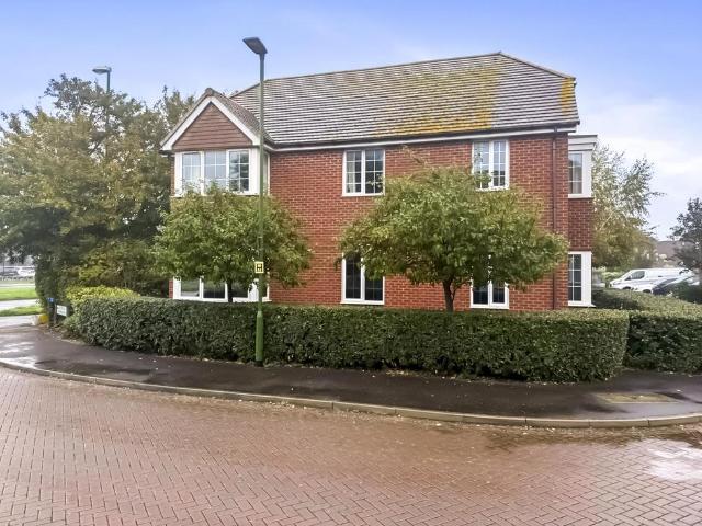 Flat for sale in Ferring, Arun