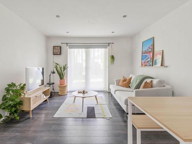 Flat for sale in Greater London