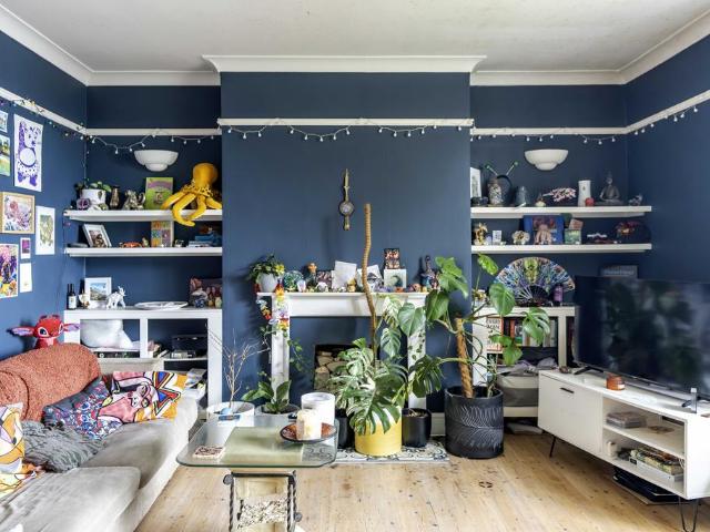 Flat for sale in Kingsdown, Feckenham