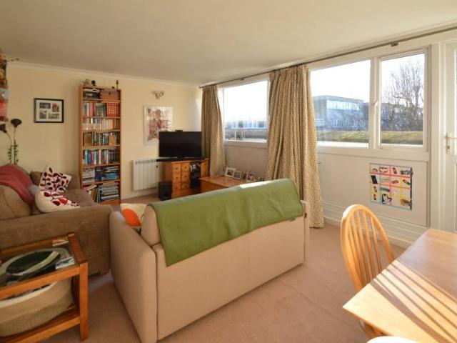 Flat for sale in Clewer Village, Windsor
