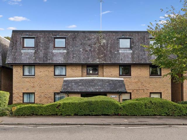 Flat for sale in South Mains, Milngavie