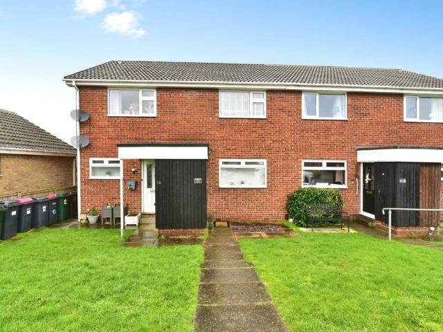 Flat for sale in Aston cum Aughton, Aughton