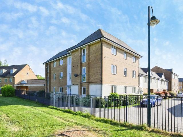 Flat for sale in Hampton Hargate, Peterborough